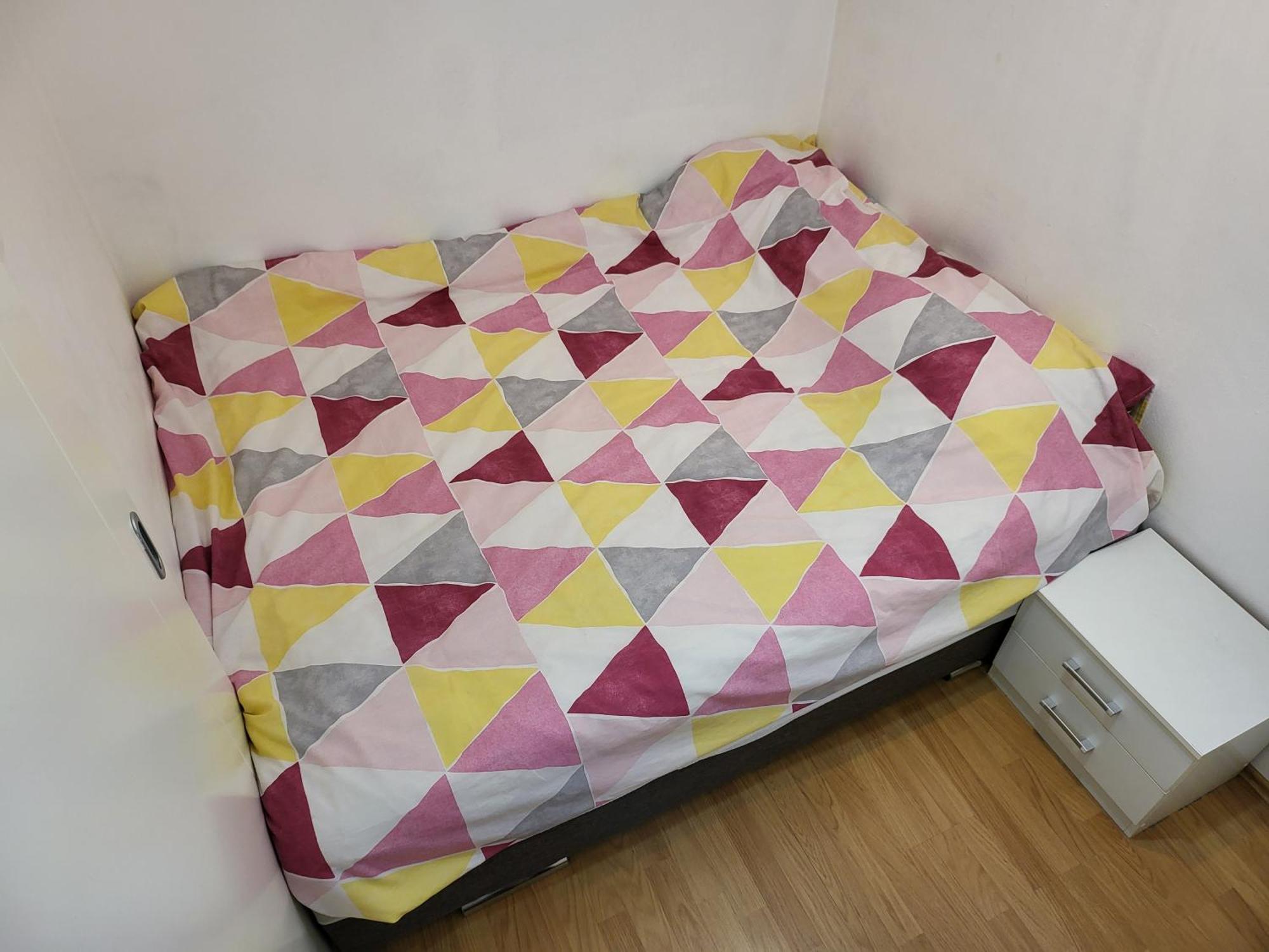 Stan Na Dan Prnjavor, Gajba U Centru Apartman Kültér fotó